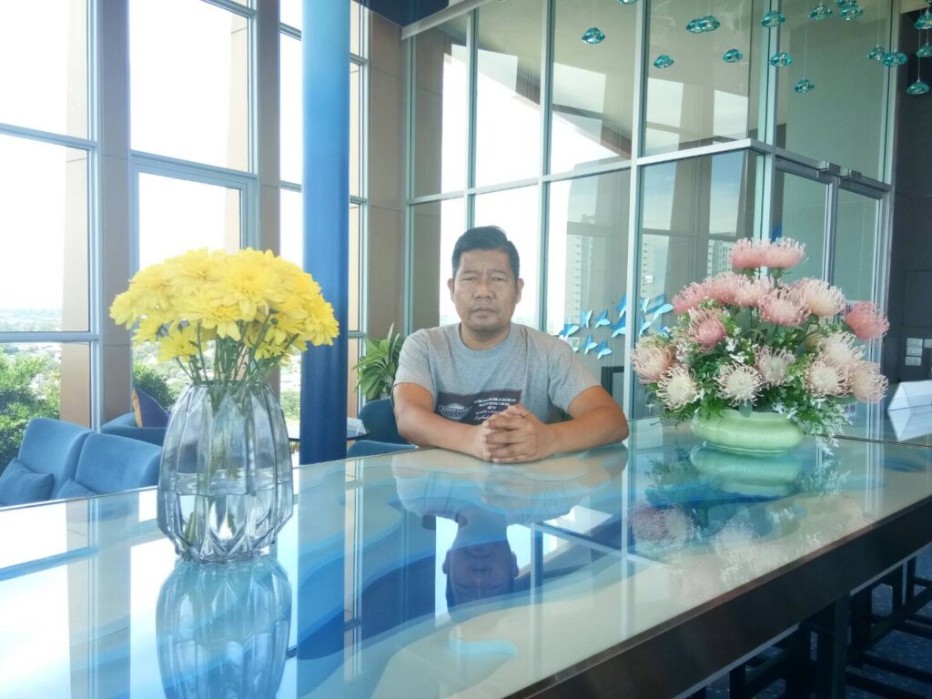 สุดหลอ